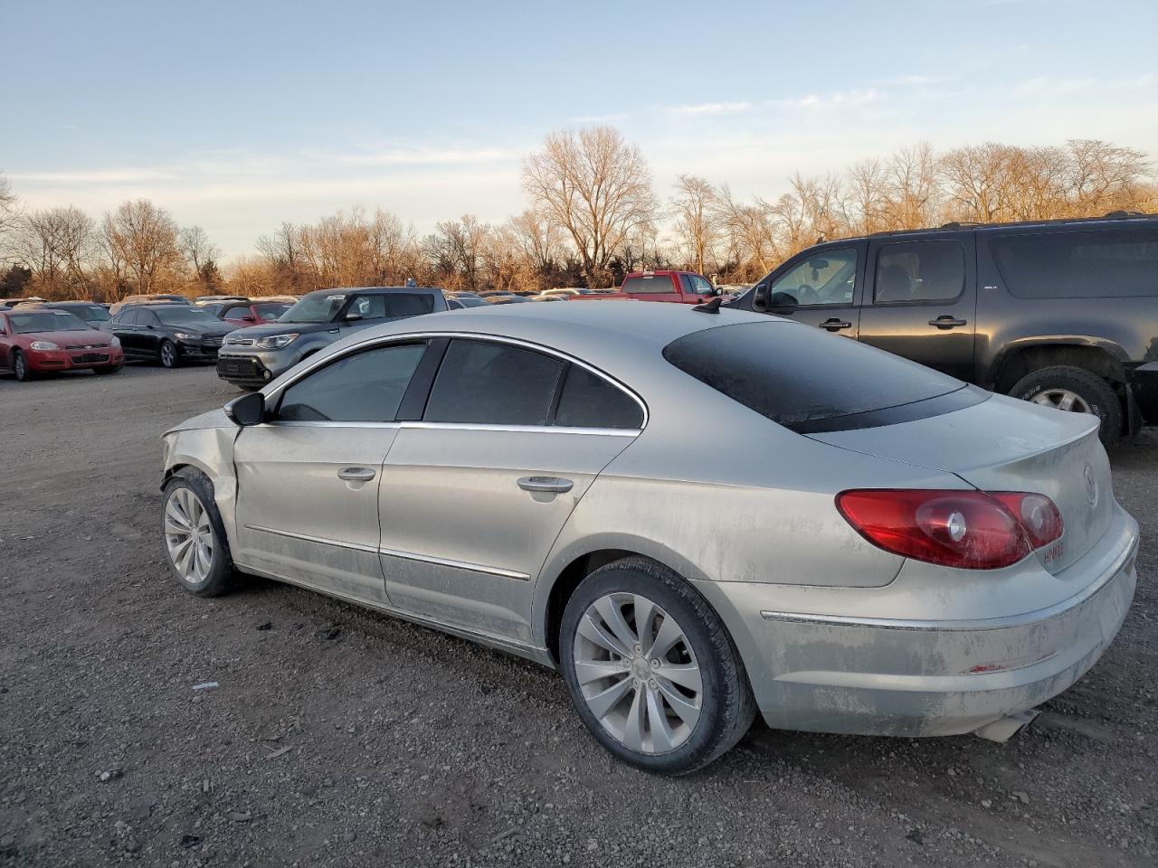 2010 Volkswagen Passat CC - Image 2