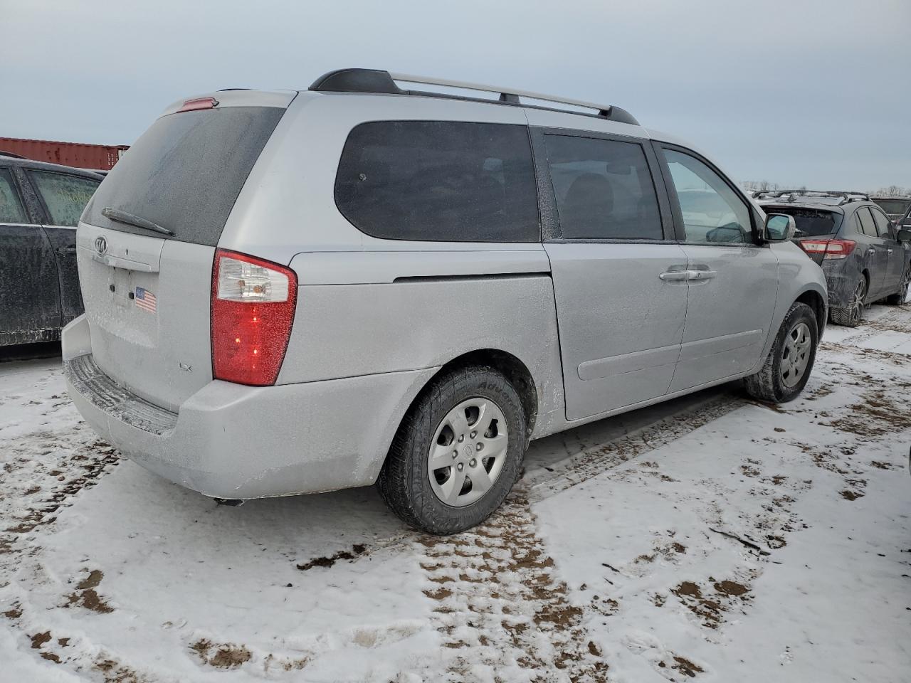 2008 Kia Sedona - Image 3