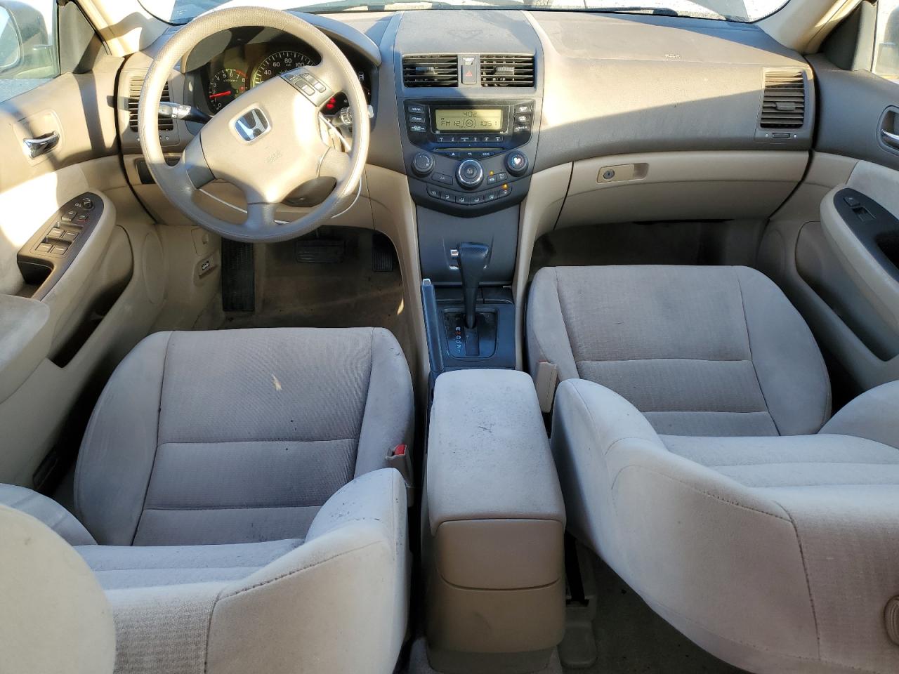 2004 Honda Accord - Image 8