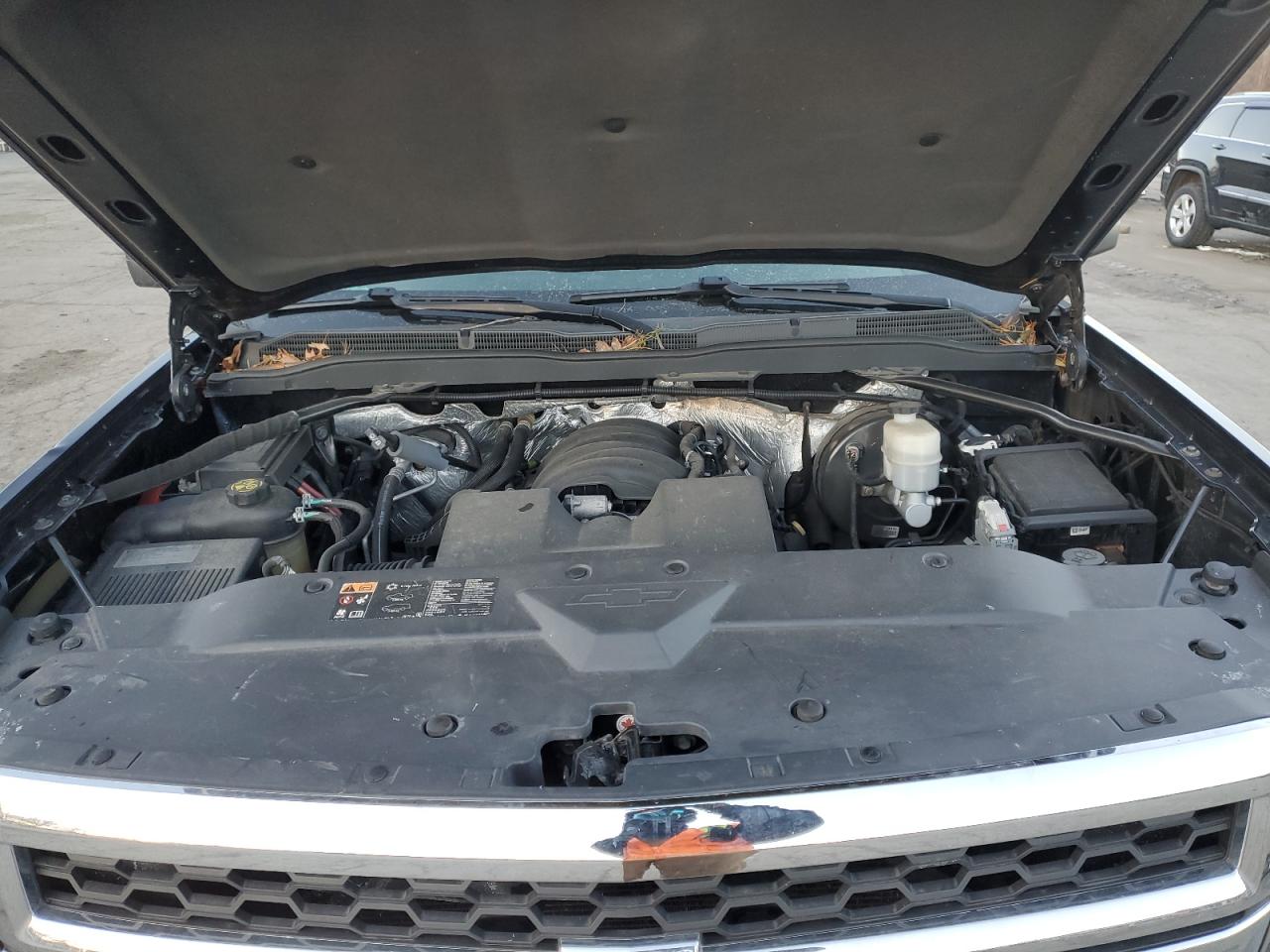 2015 Chevrolet Silverado - Image 11