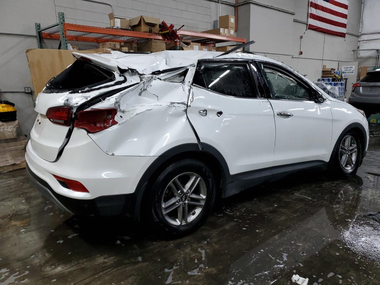 2018 Hyundai Santa Fe - Image 3