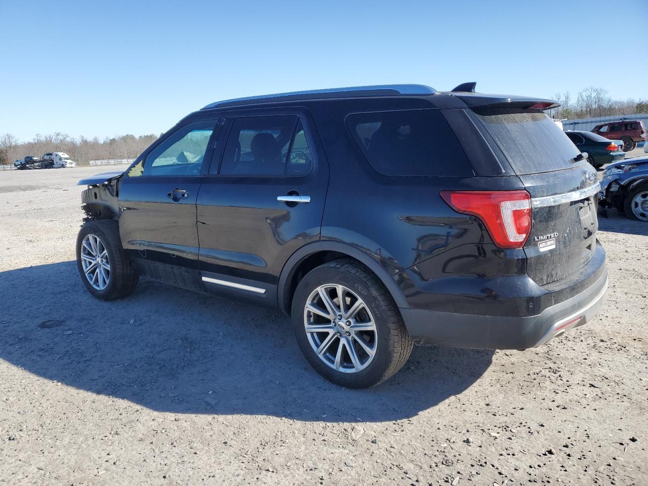 2016 Ford Explorer - Image 2