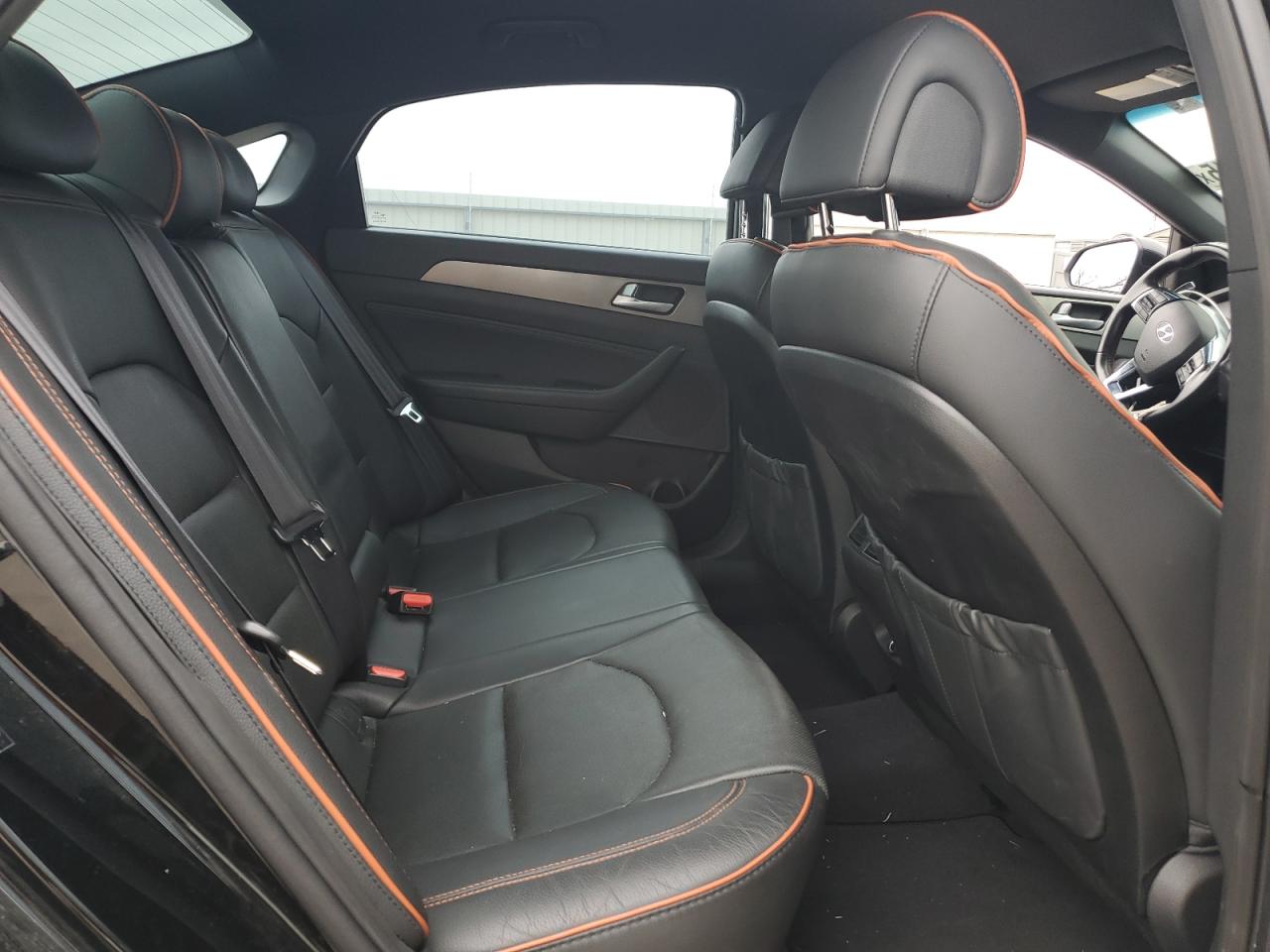 2015 Hyundai Sonata - Image 10