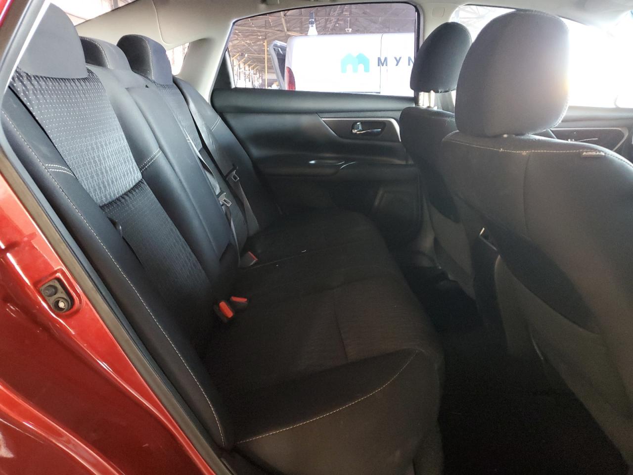 2016 Nissan Altima - Image 10