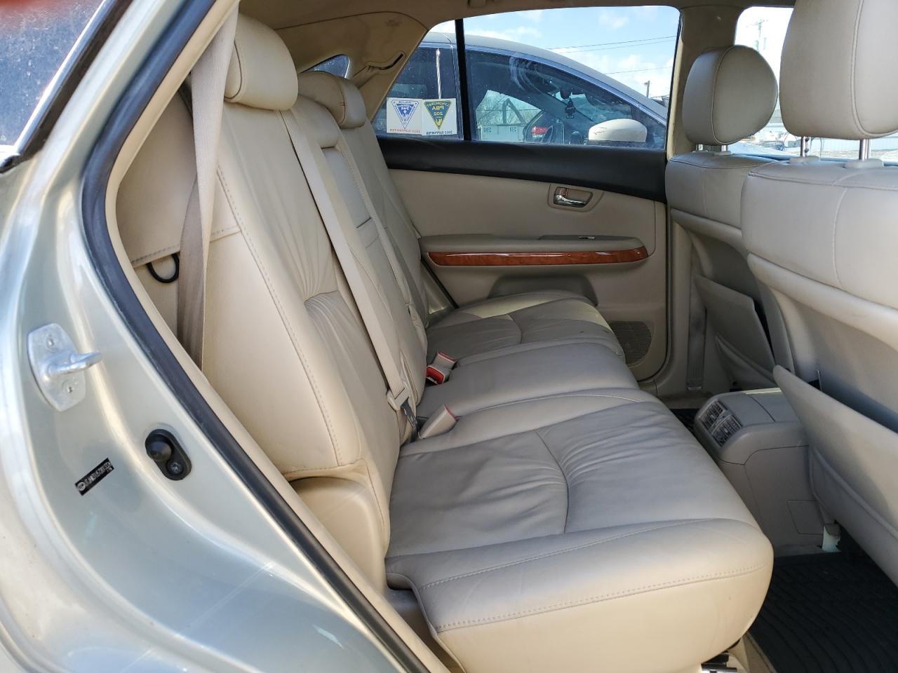 2007 Lexus RX - Image 11