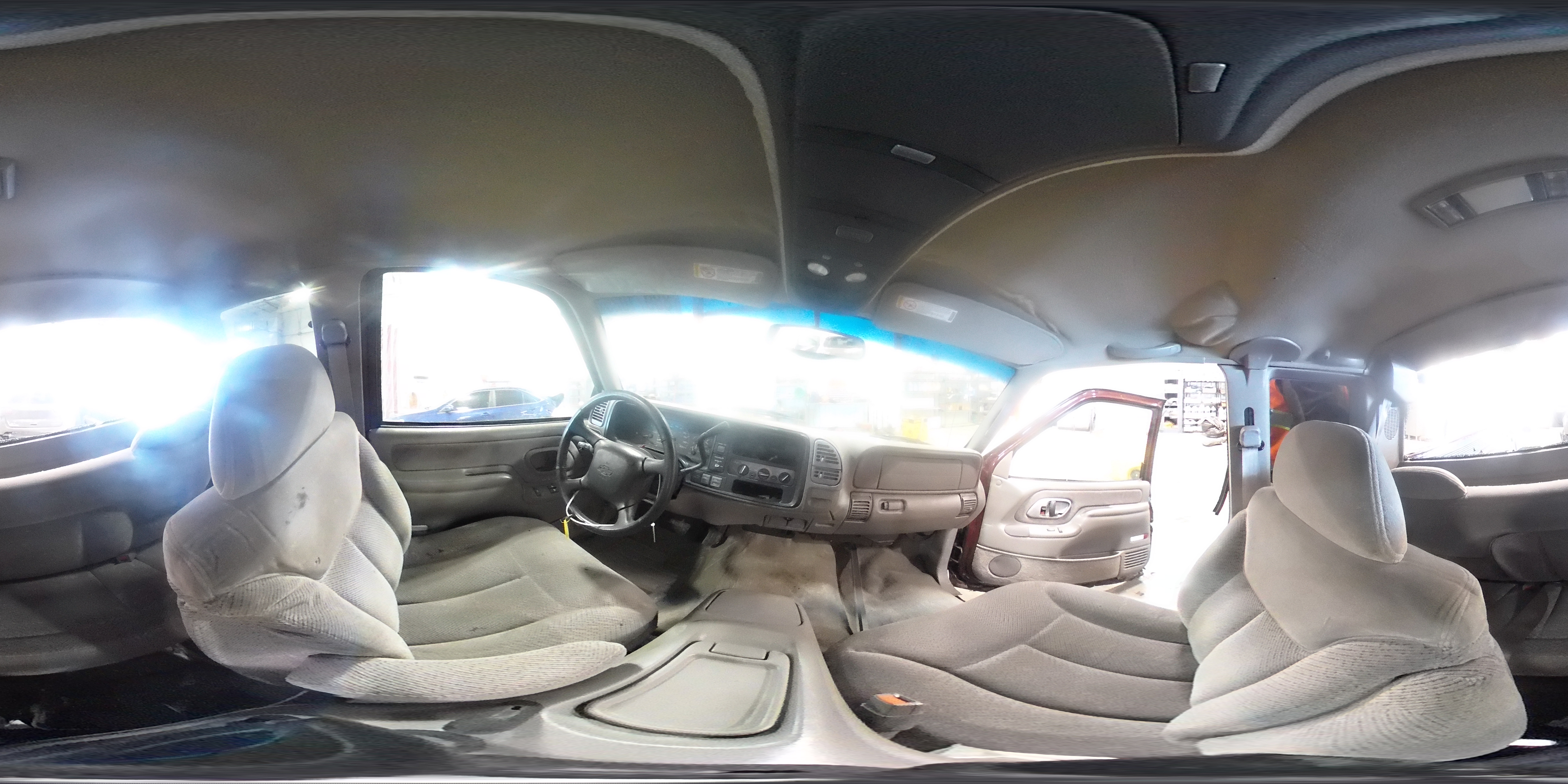 1999 Chevrolet GMT-400 - Image 13