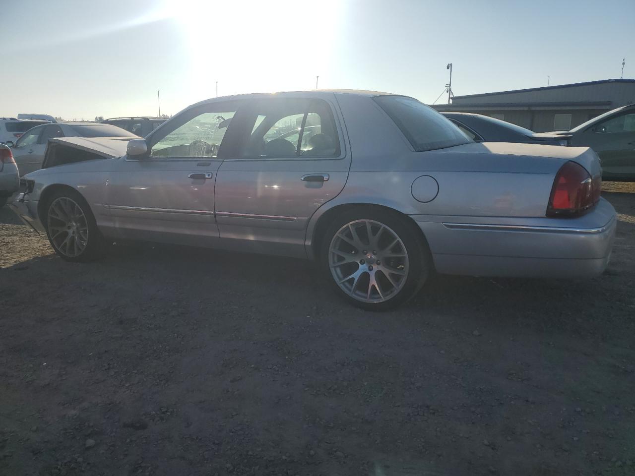 2002 Mercury Grand Marquis - Image 2