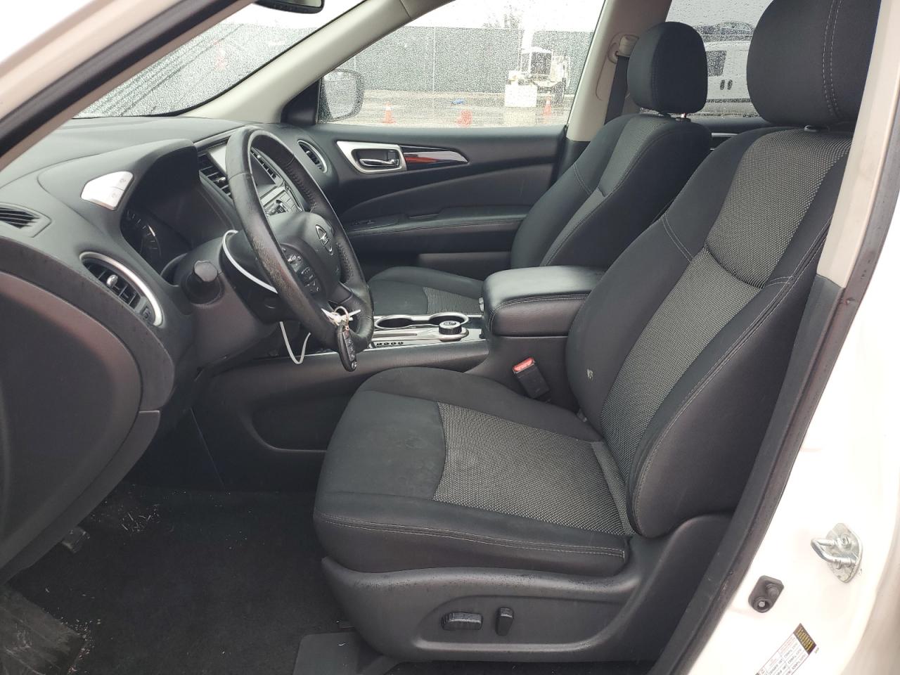 2018 Nissan Pathfinder - Image 7