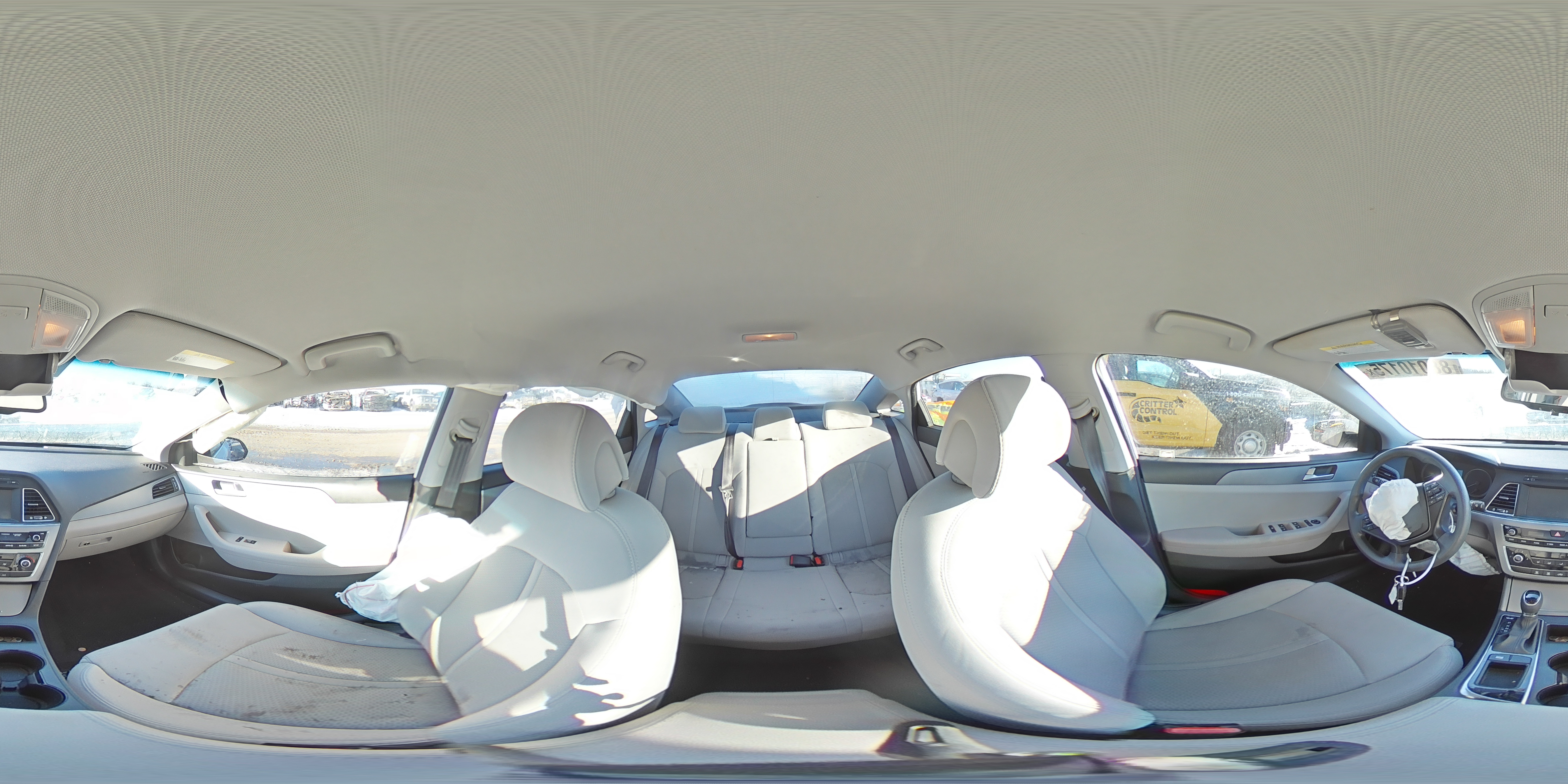 2017 Hyundai Sonata - Image 13