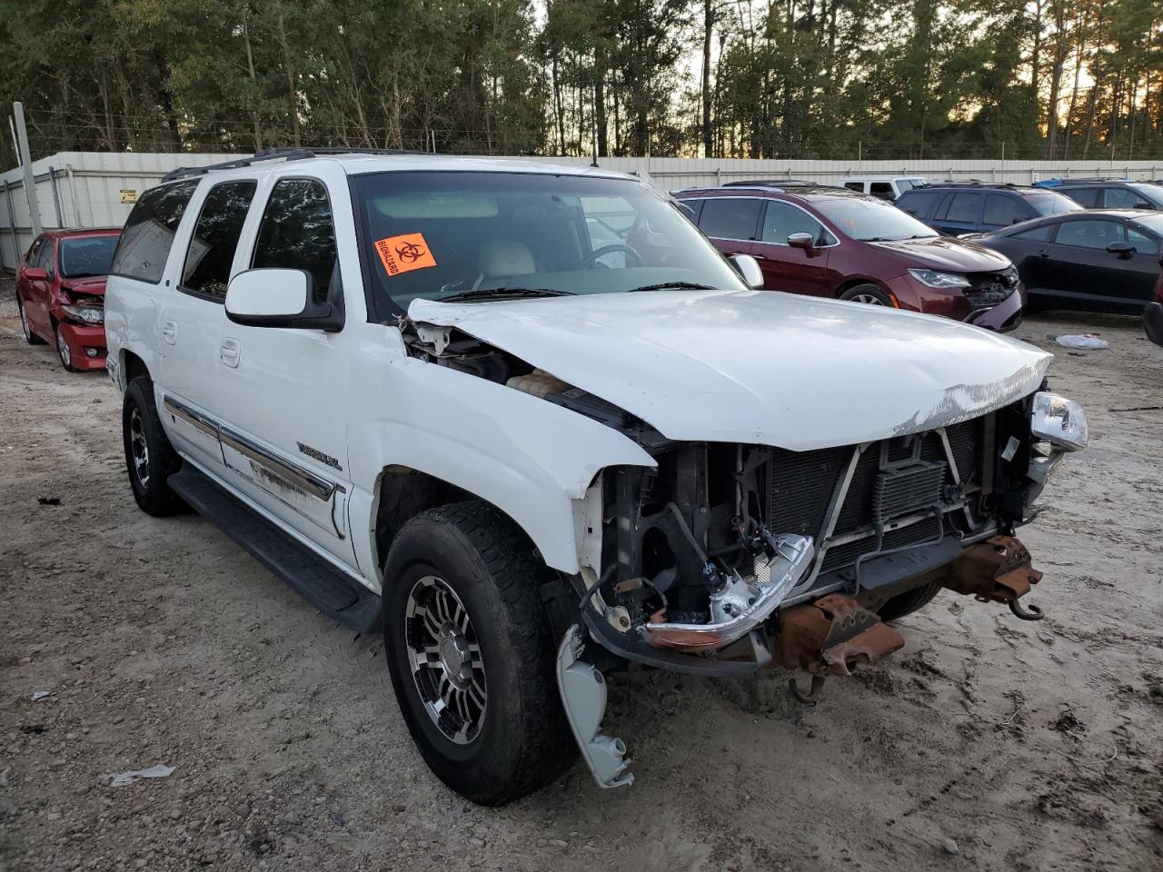 2002 GMC Yukon - Image 4