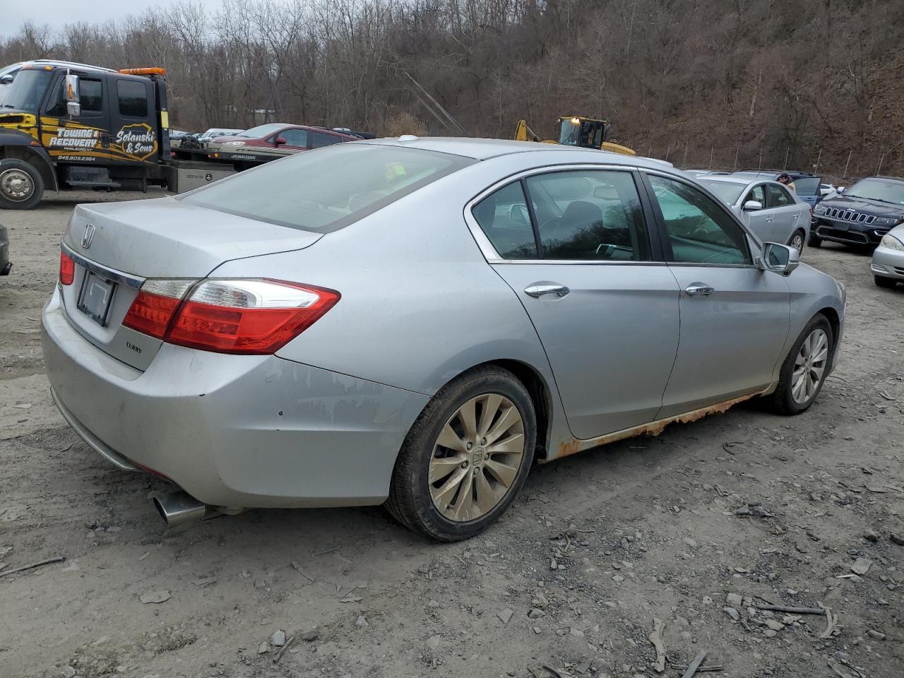 VIN 1HGCR2F89EA059983 2014 HONDA ACCORD no.3