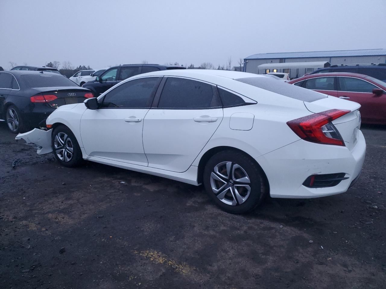 19XFC2F5XJE004338 2018 HONDA CIVIC - Image 2