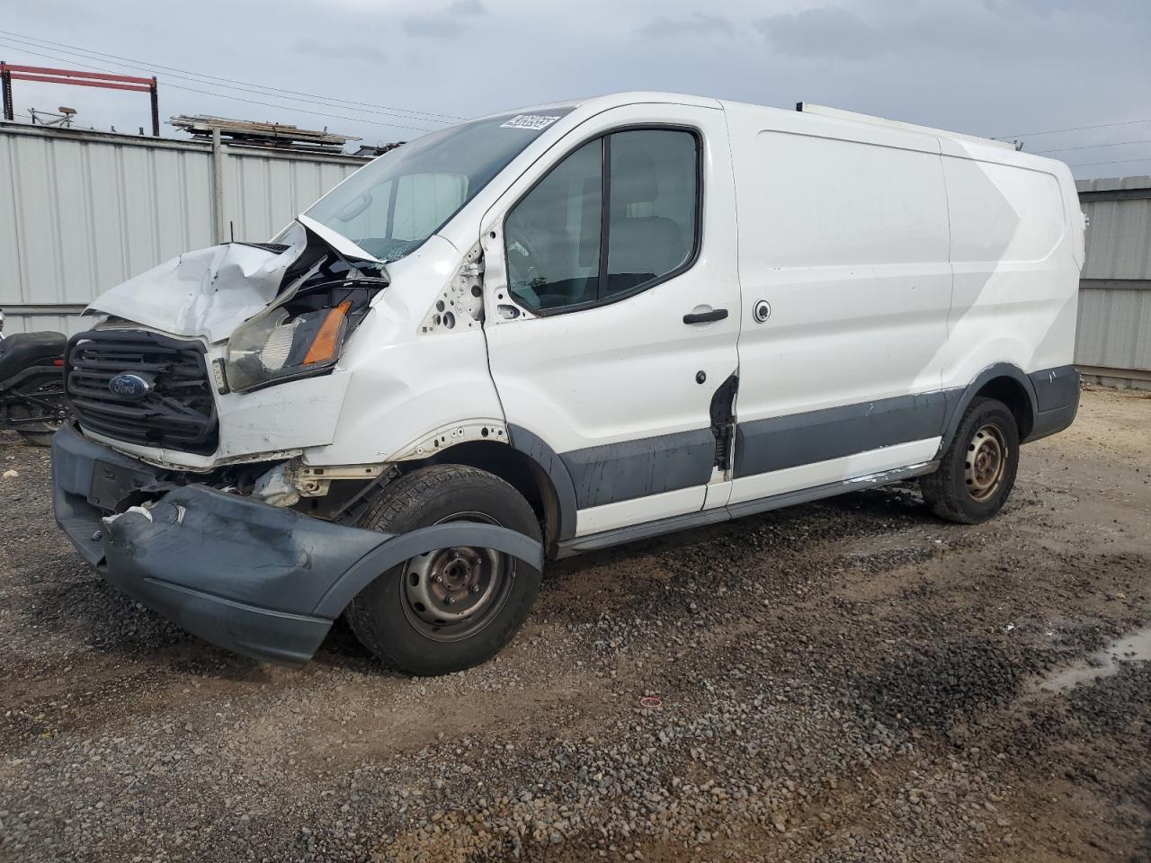 Kapolei, HI에서 판매 중인 2017 Ford Transit T-150 - Front End