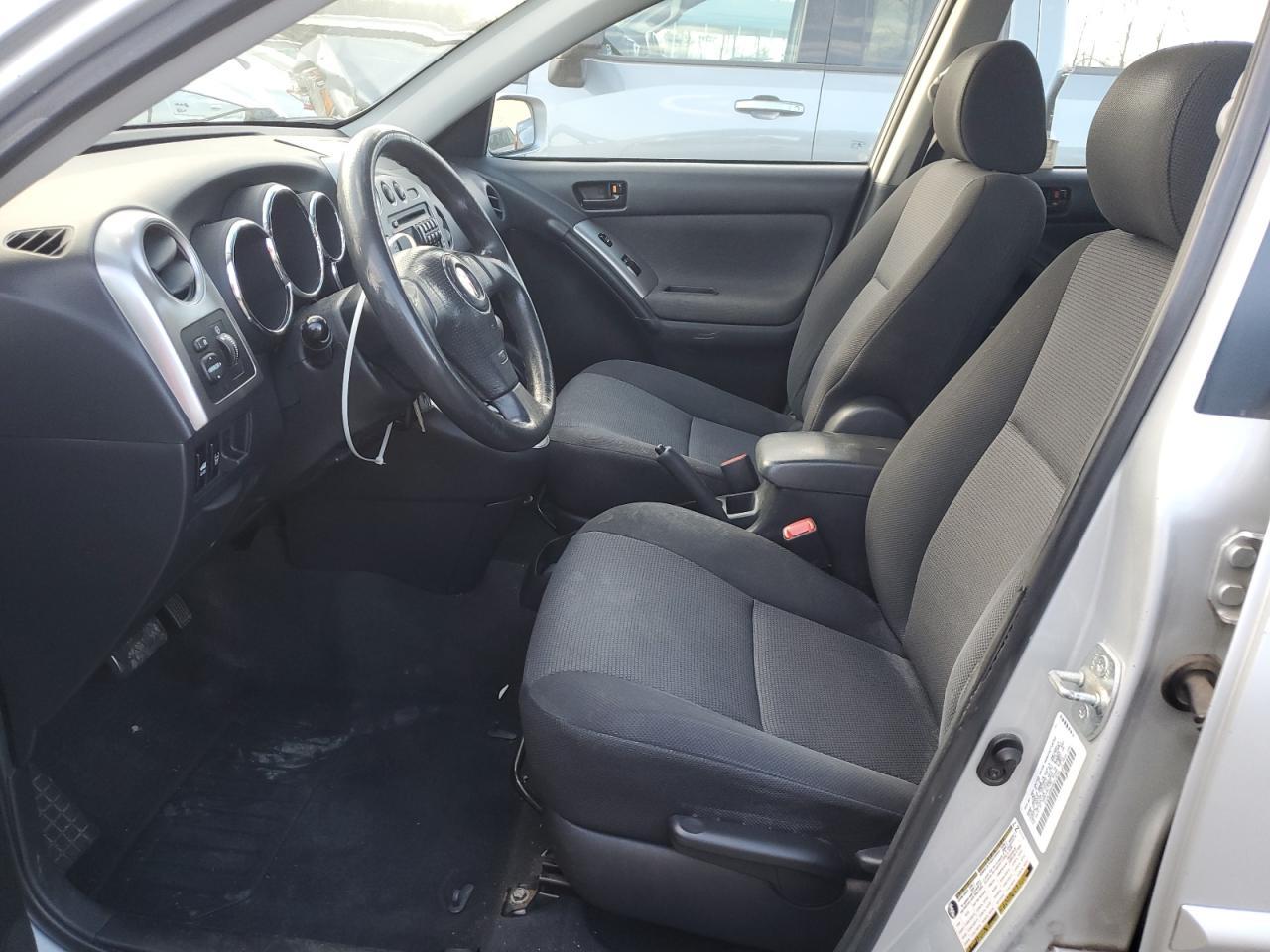 2008 Pontiac Vibe - Image 7