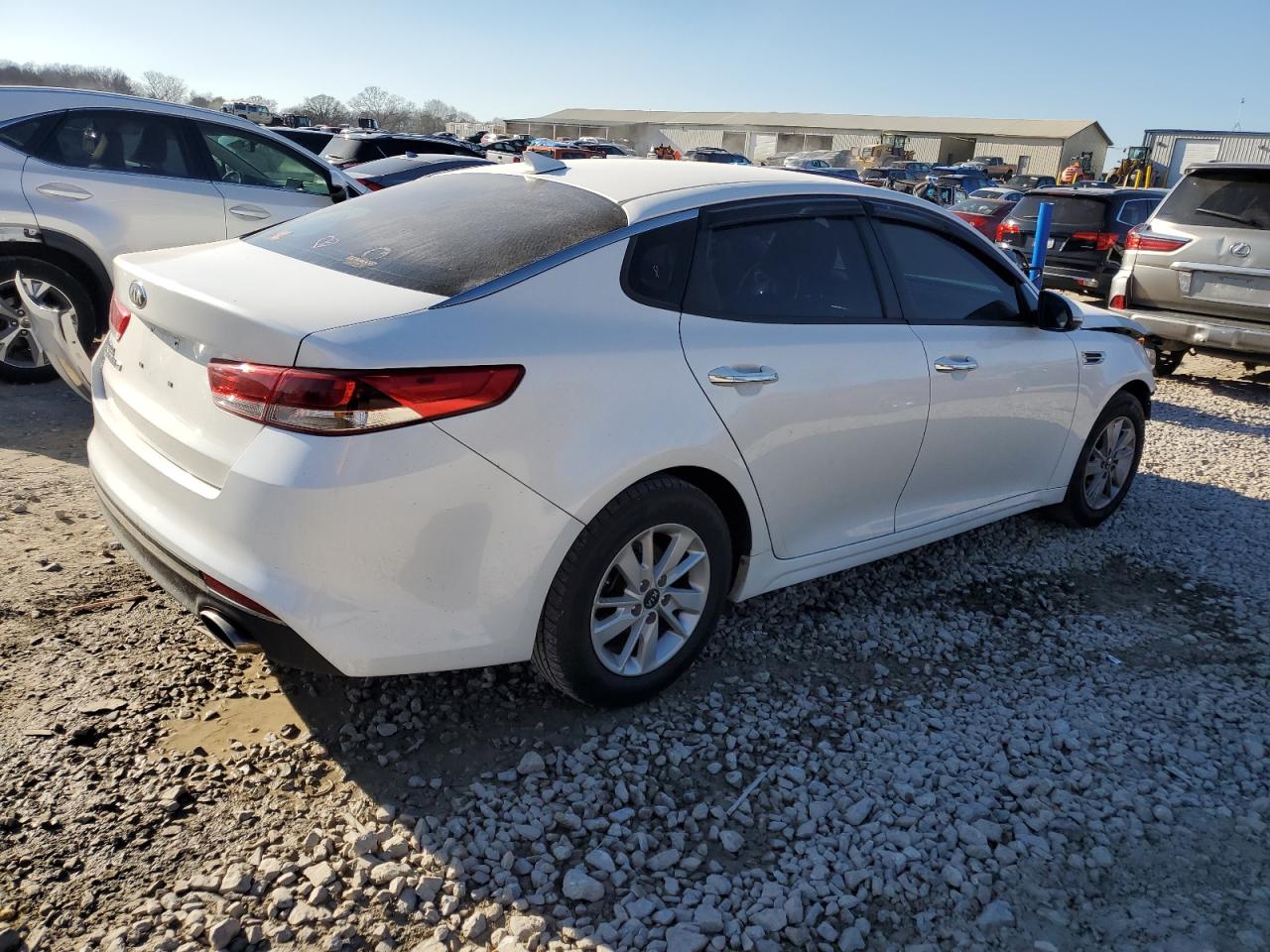 VIN KNAGT4L3XG5098659 2016 KIA OPTIMA no.3