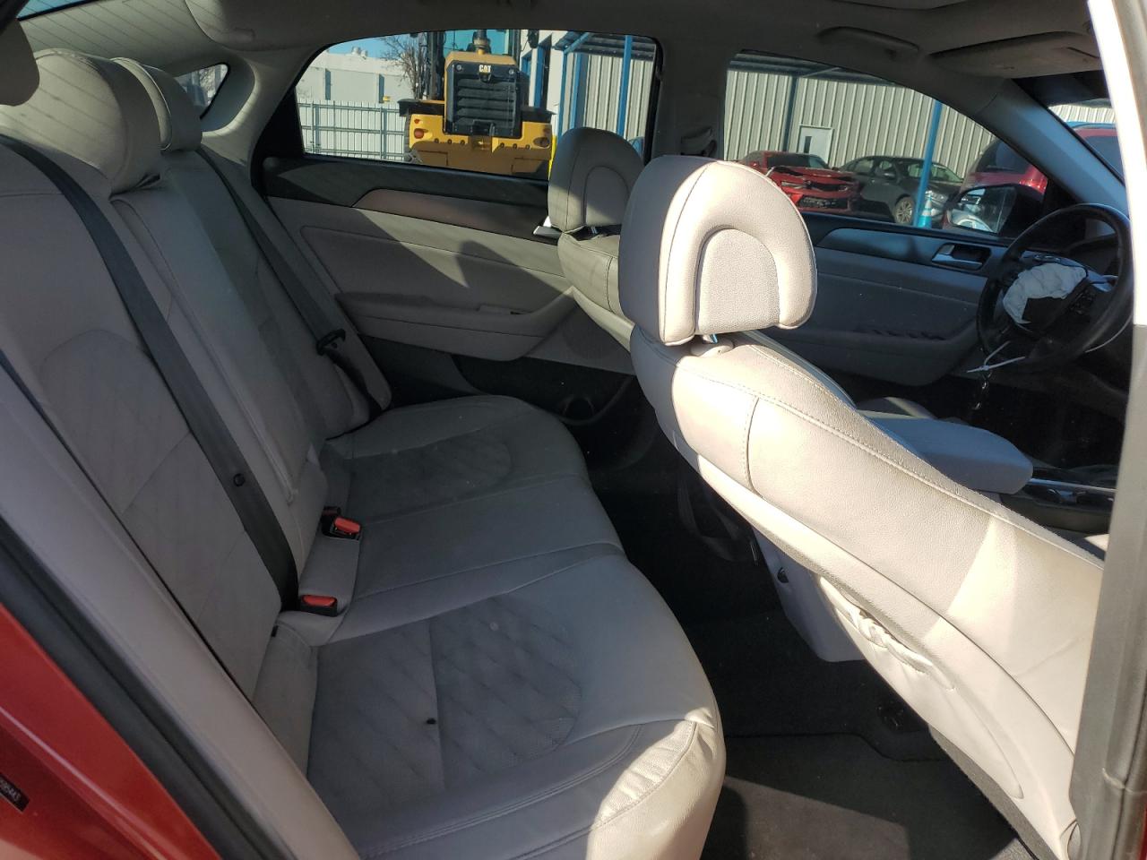 2017 Hyundai Sonata - Image 11