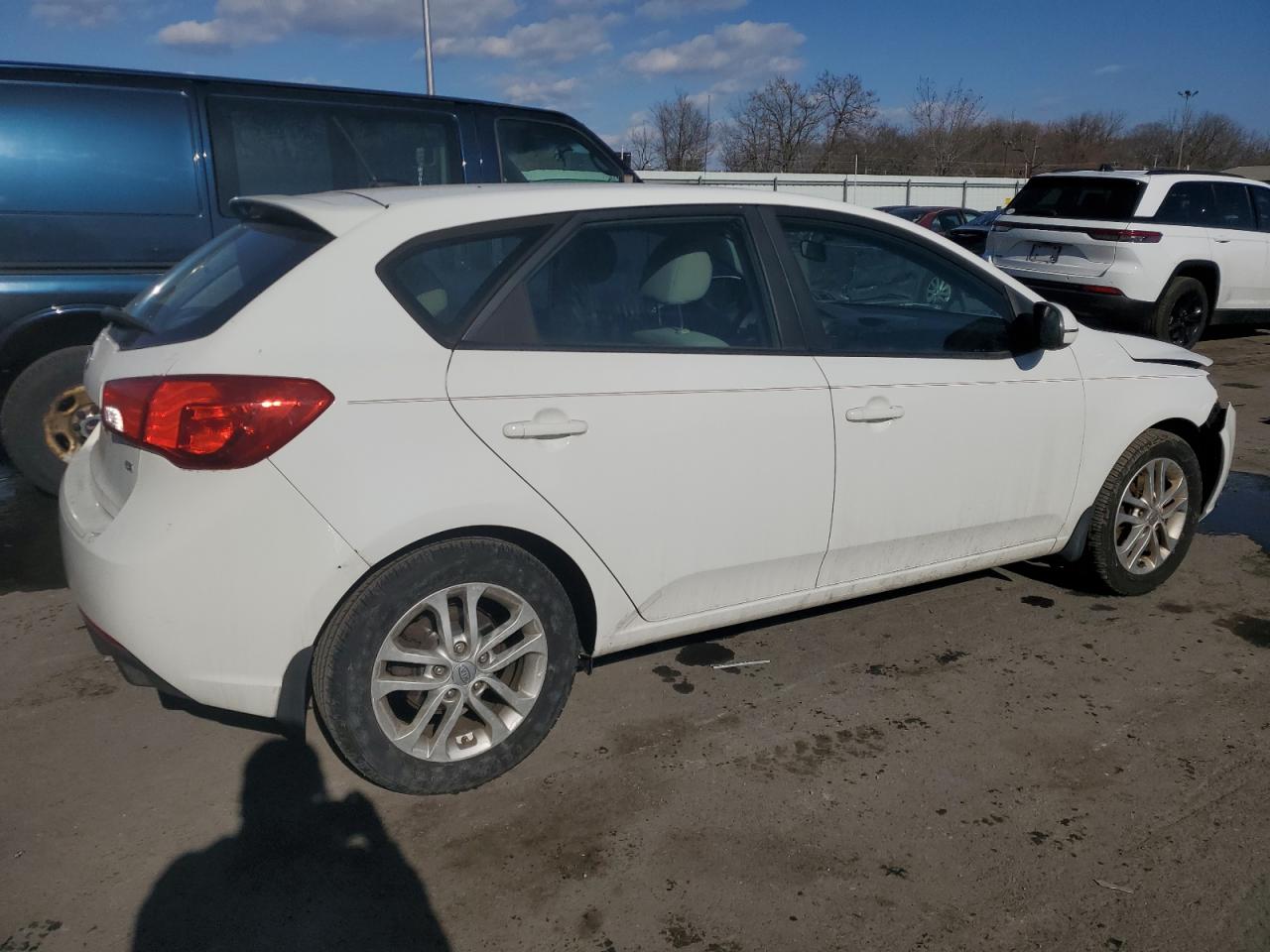 2012 Kia Forte - Image 3