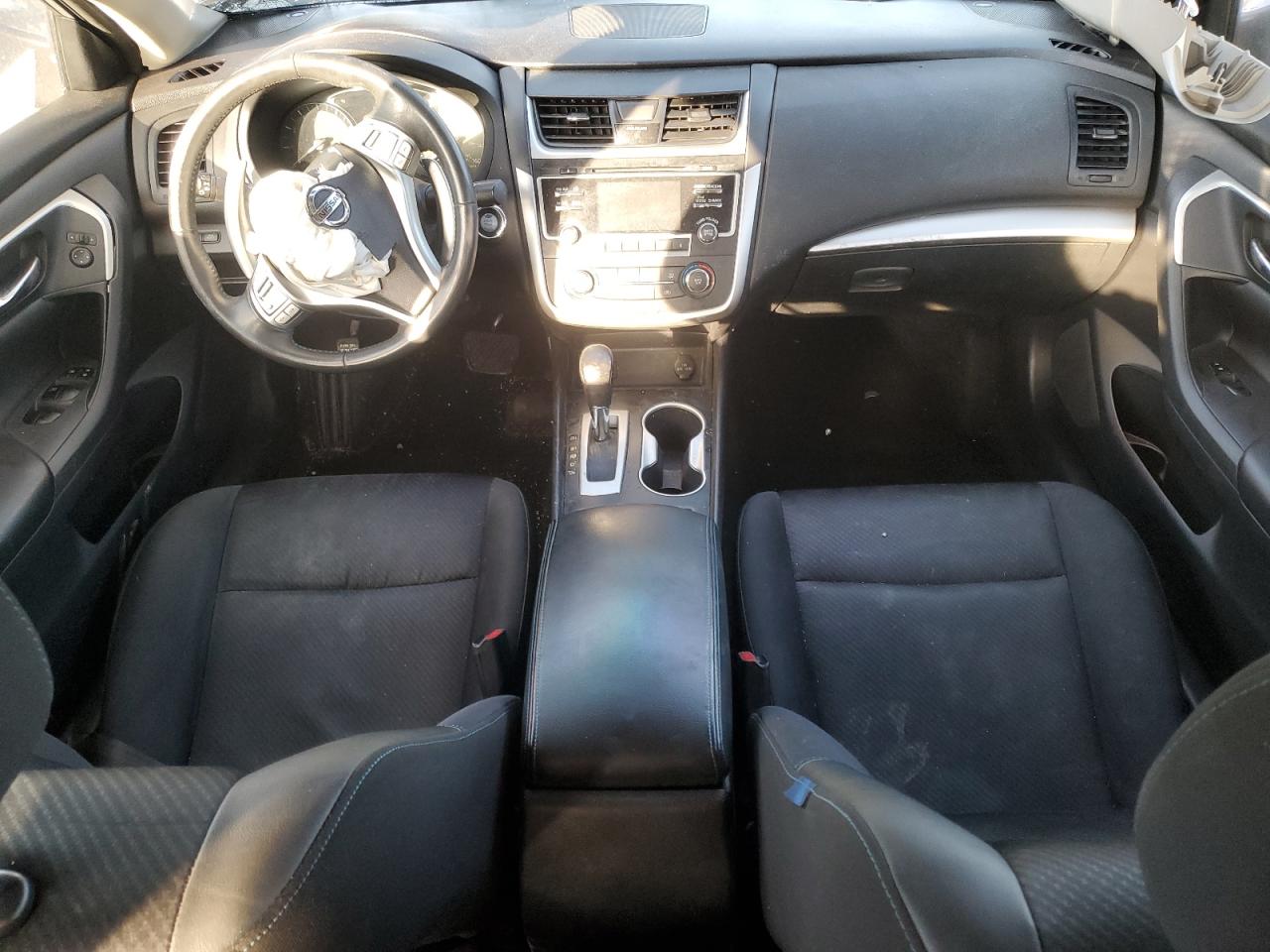 2017 Nissan Altima - Image 8