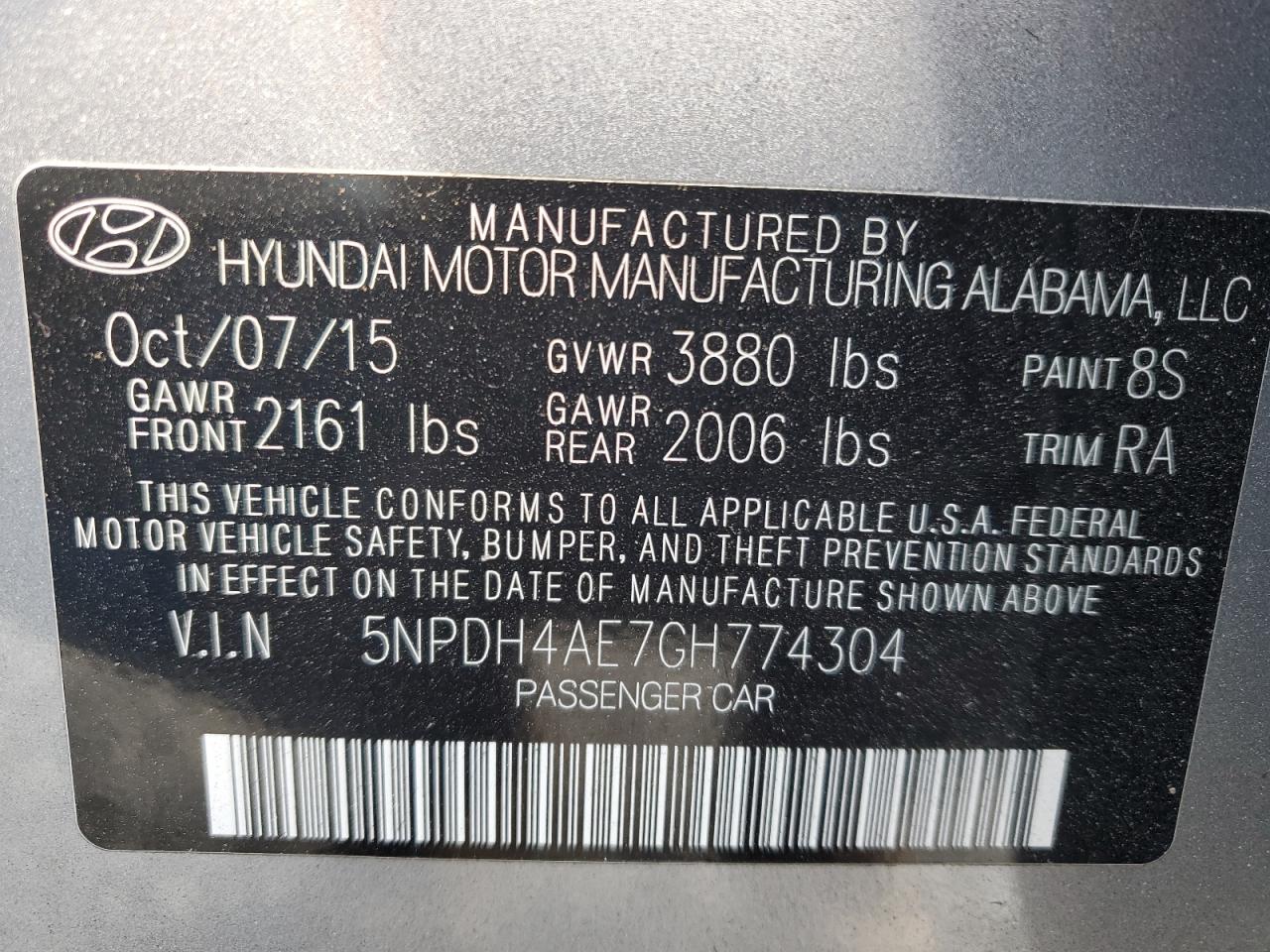 2016 Hyundai Elantra - Image 13