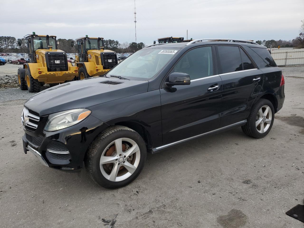 2016 Mercedes-Benz GLE - Image 1