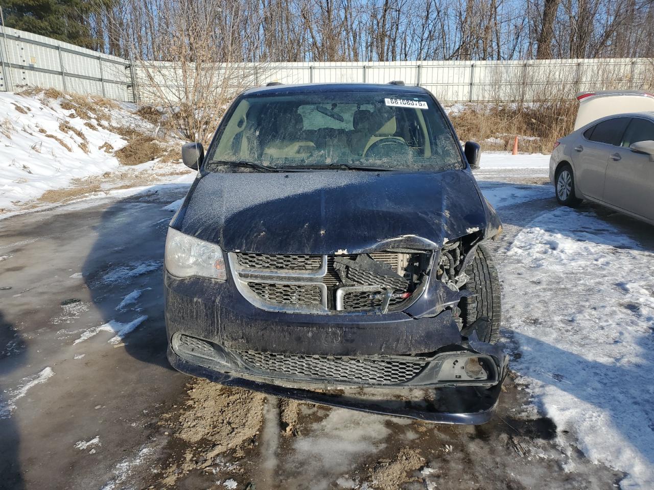 2016 Dodge Caravan - Image 5