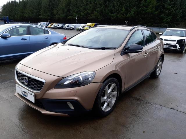 2014 VOLVO V40 CROSS for sale at Copart WHITBURN