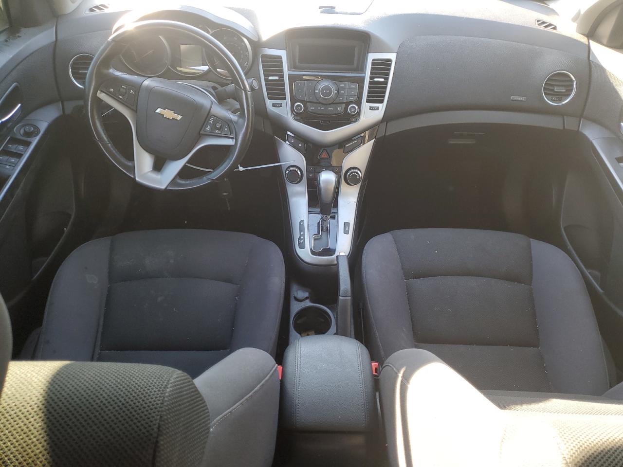 2014 Chevrolet Cruze - Image 8