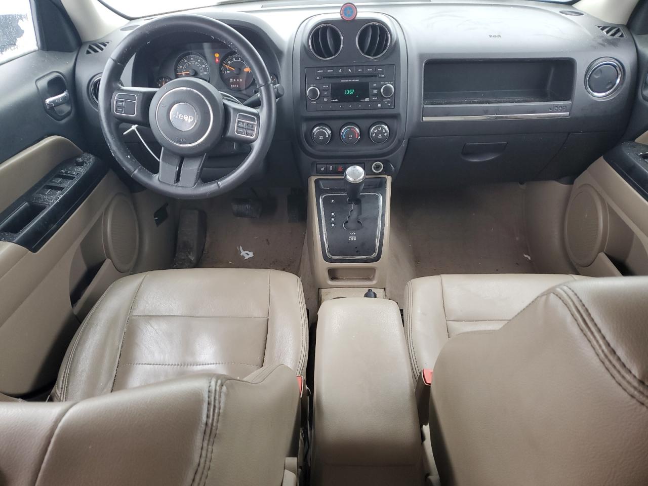 2015 Jeep Liberty (Patriot) - Image 8