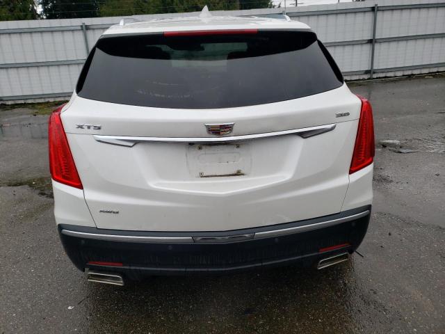  CADILLAC XT5 2017 White