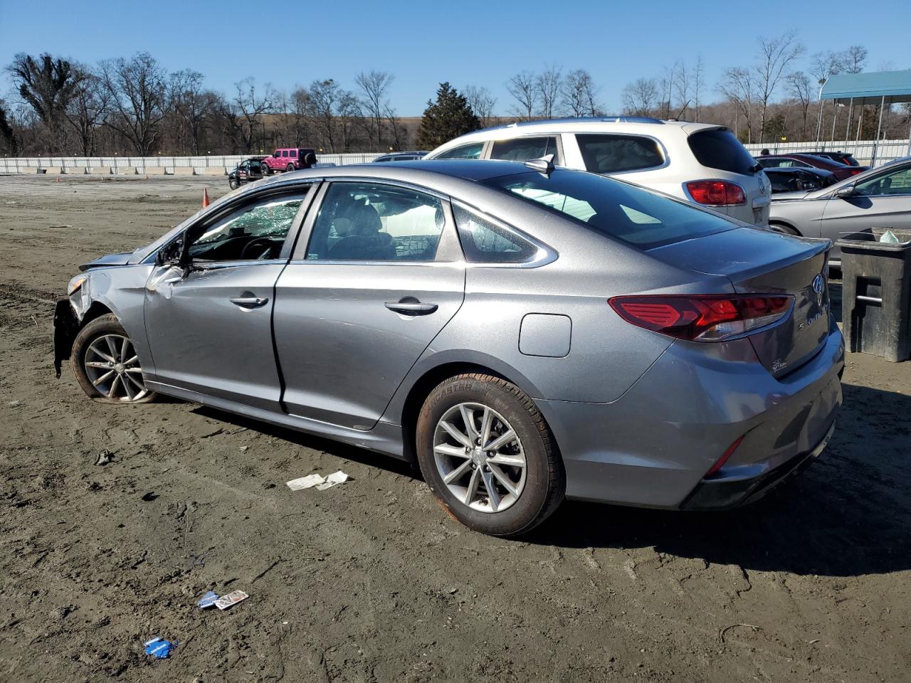 2018 Hyundai Sonata - Image 2