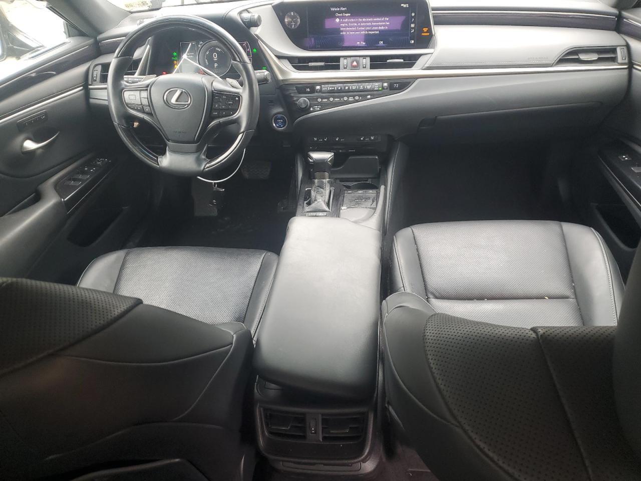2020 Lexus ES - Image 8