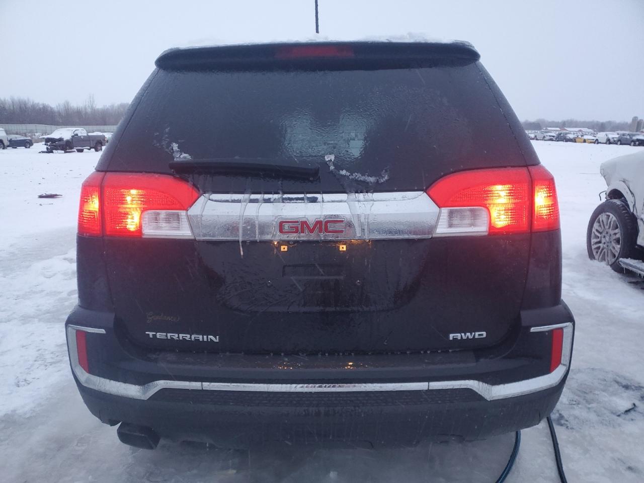 2016 GMC Terrain - Image 6