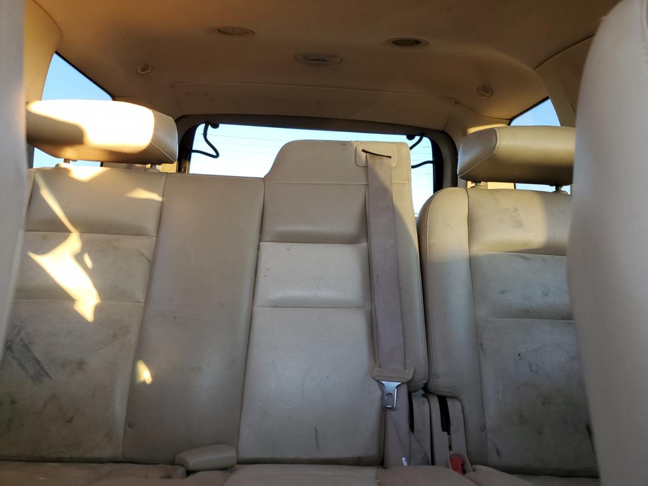 2008 Ford Explorer - Image 10