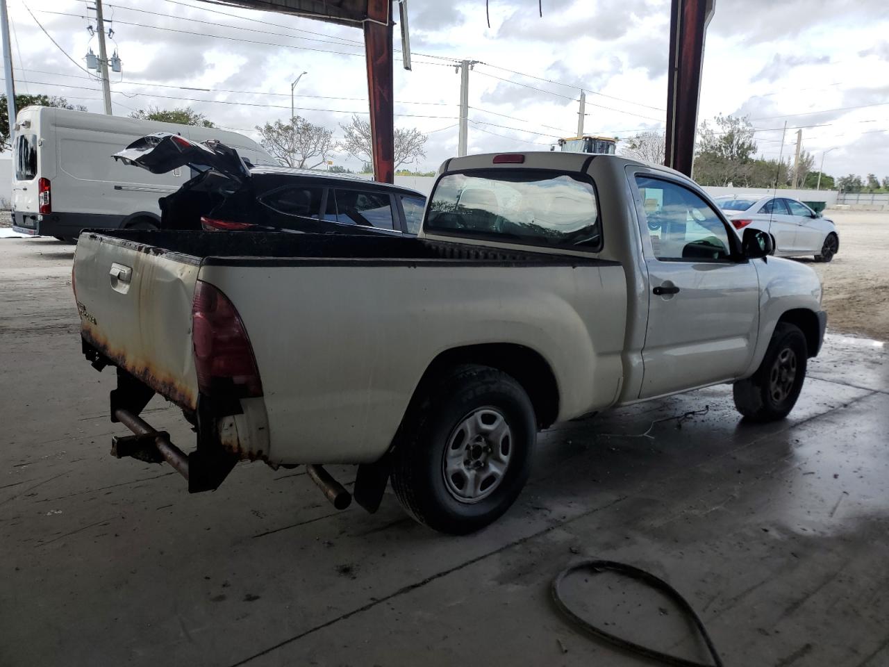 2013 Toyota Tacoma - Image 3