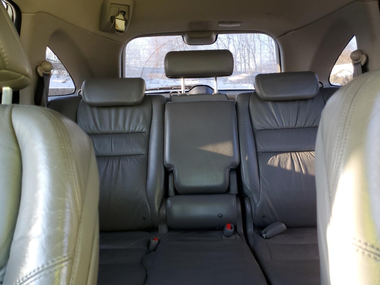 2008 Honda CR-V - Image 10