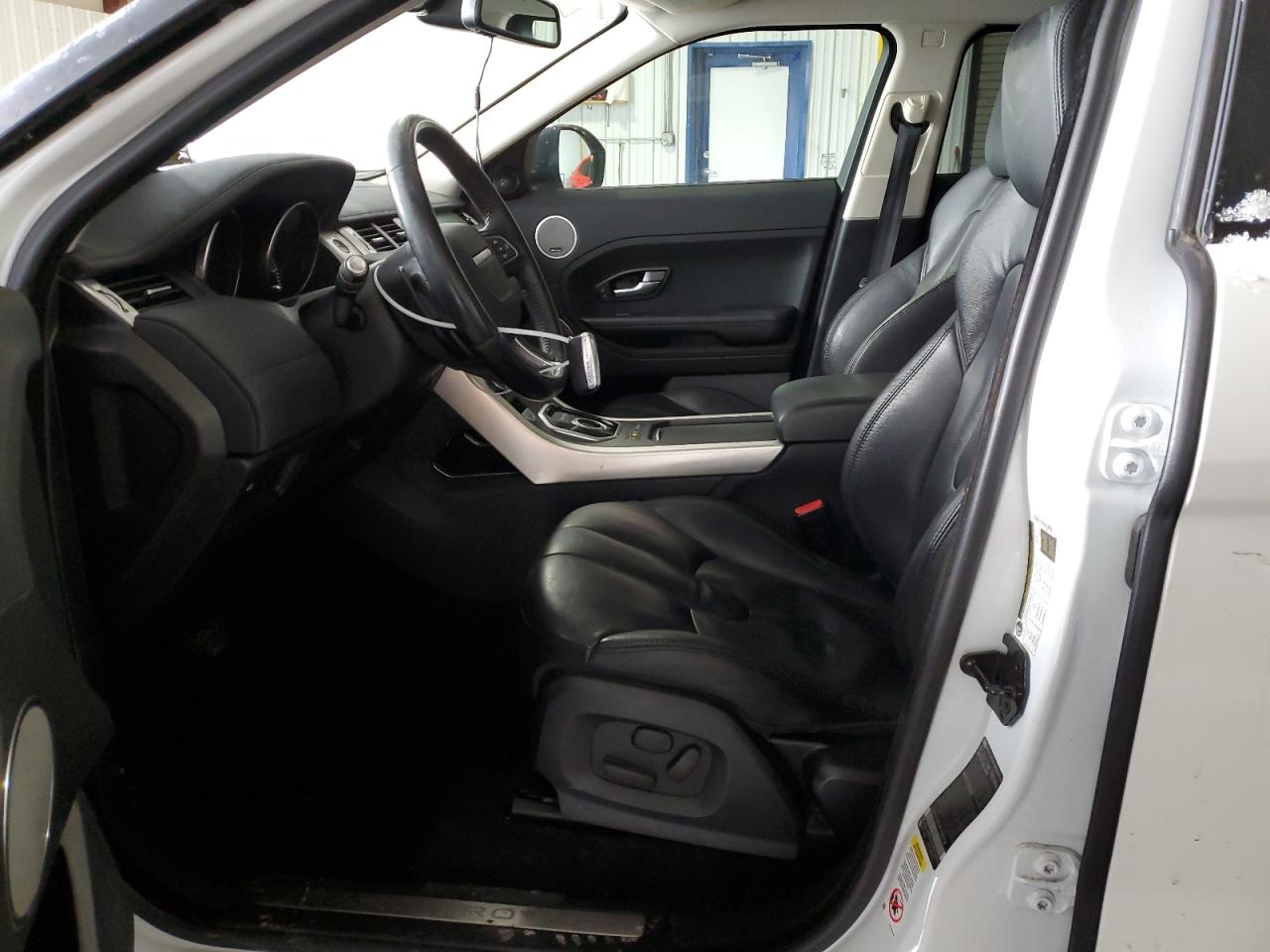 2015 Land Rover Range Rover - Image 7