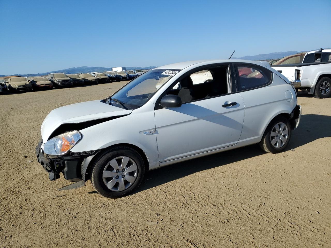 2010 Hyundai Accent - Image 1