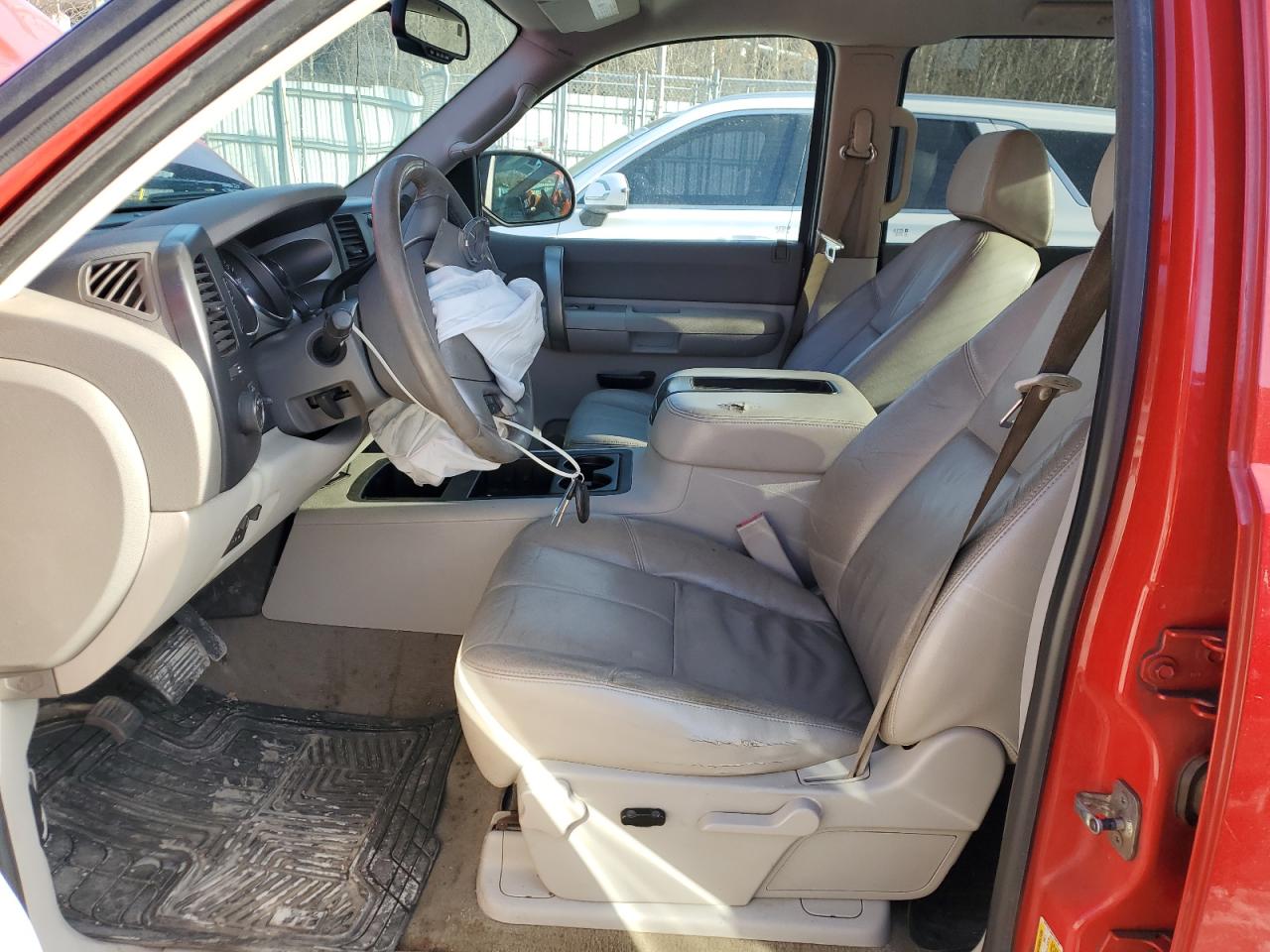 2008 GMC Sierra - Image 7