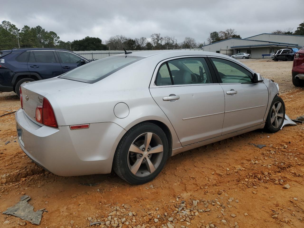 2009 Chevrolet Malibu - Image 3