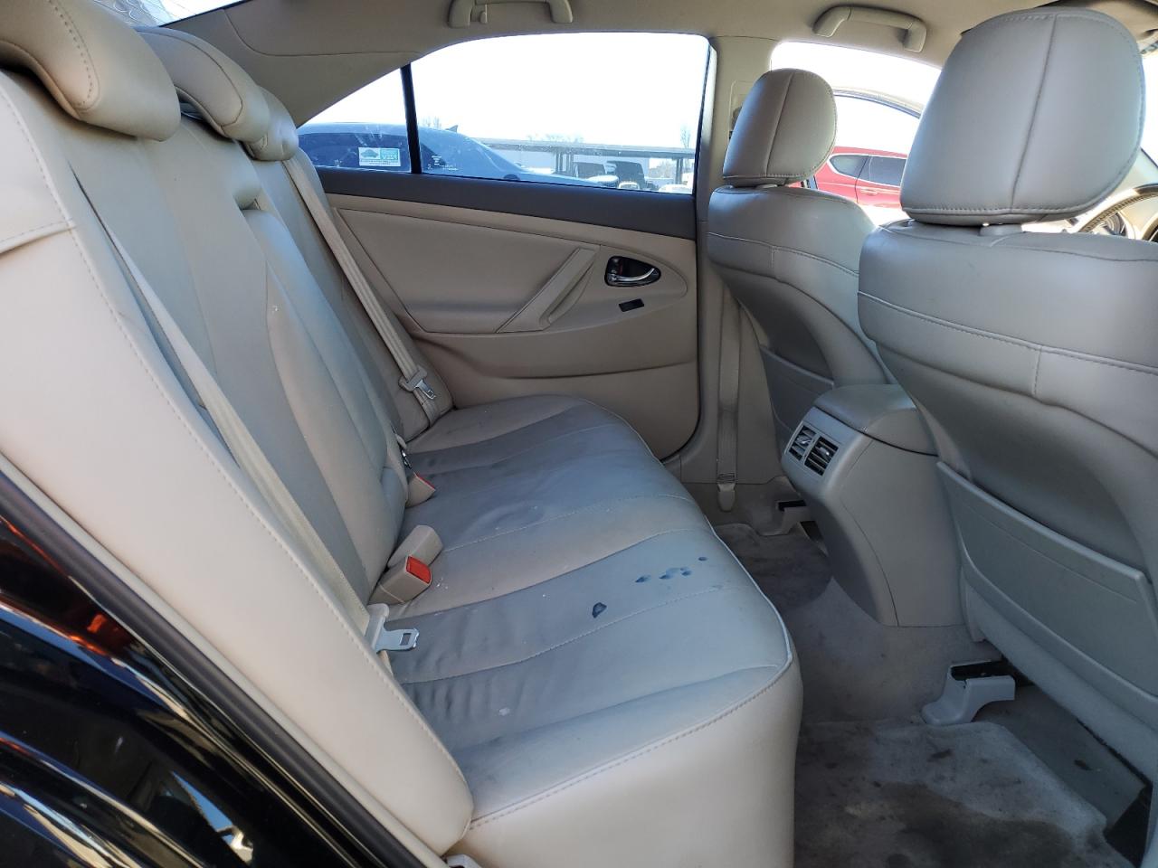 2009 Toyota Camry - Image 11