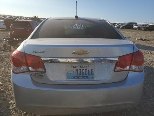 Sedans CHEVROLET CRUZE 2016 Srebrny