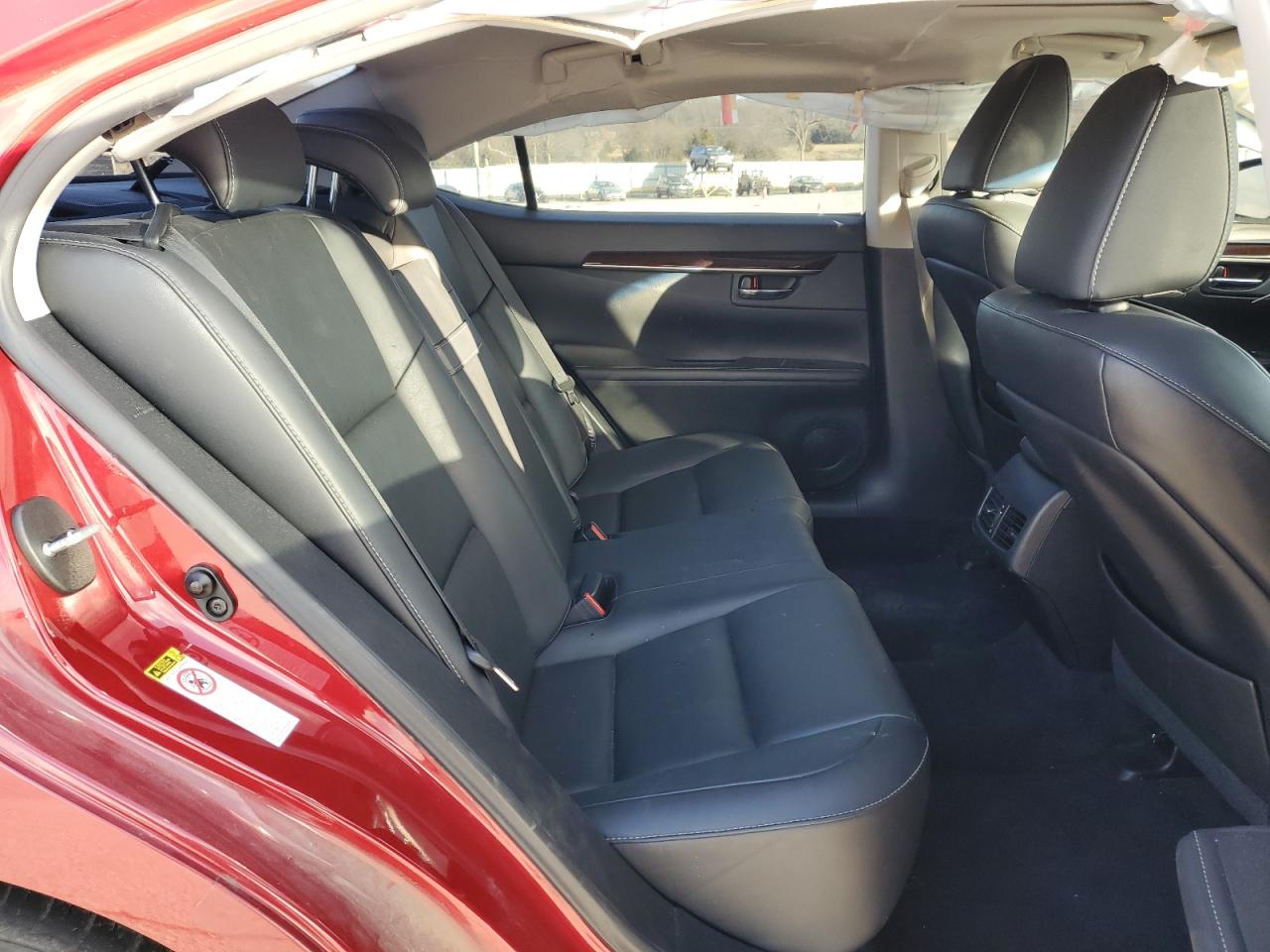 2013 Lexus ES - Image 10