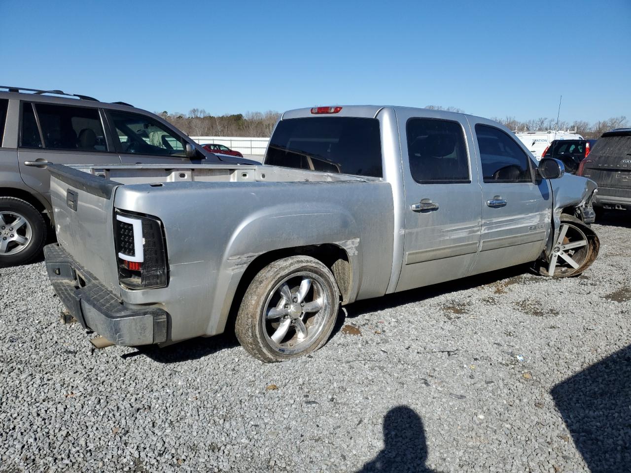 2013 GMC Sierra - Image 3