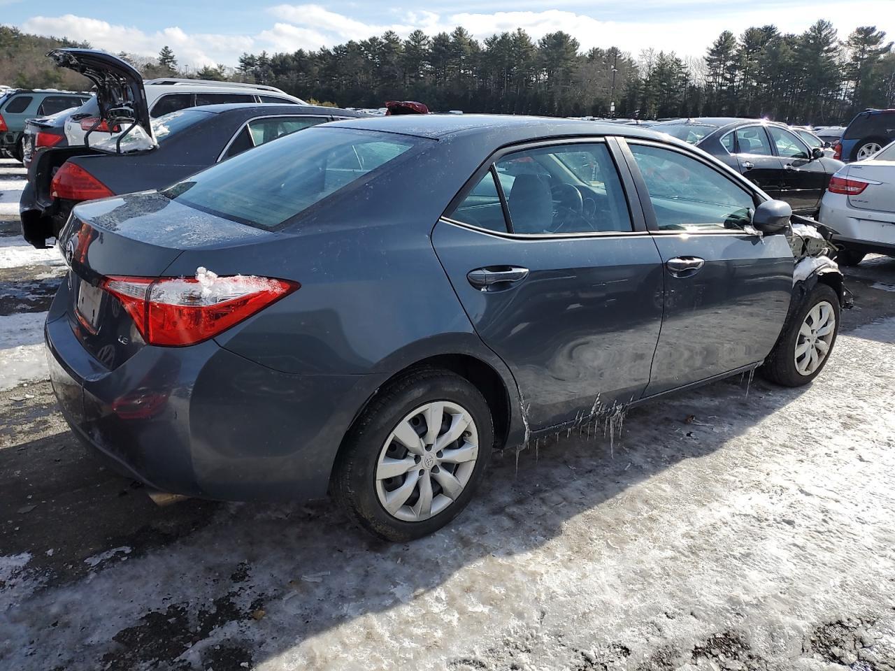 2015 Toyota Corolla - Image 3