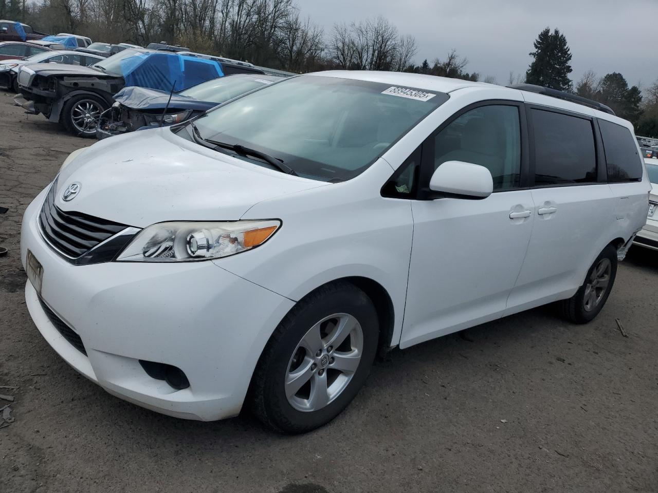 2014 Toyota Sienna - Image 1