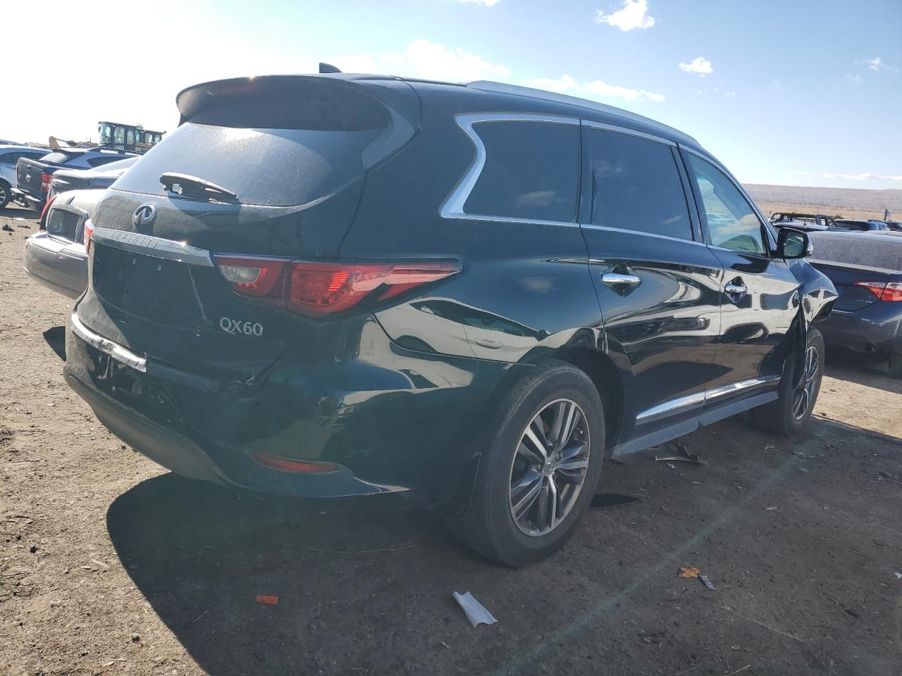 VIN 5N1DL0MN9HC518970 2017 INFINITI QX60 no.3