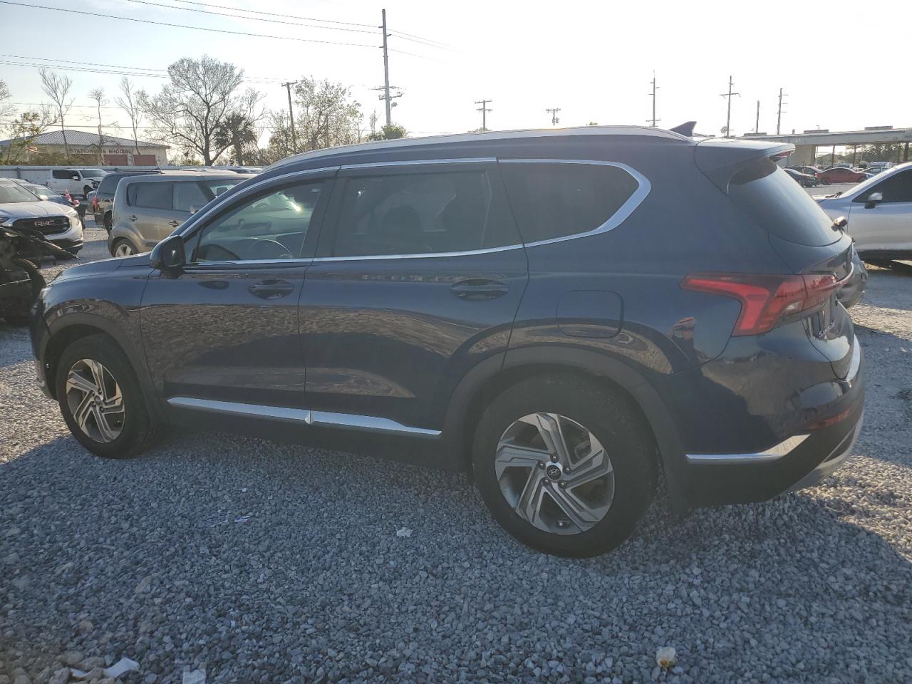 2021 Hyundai Santa Fe - Image 2