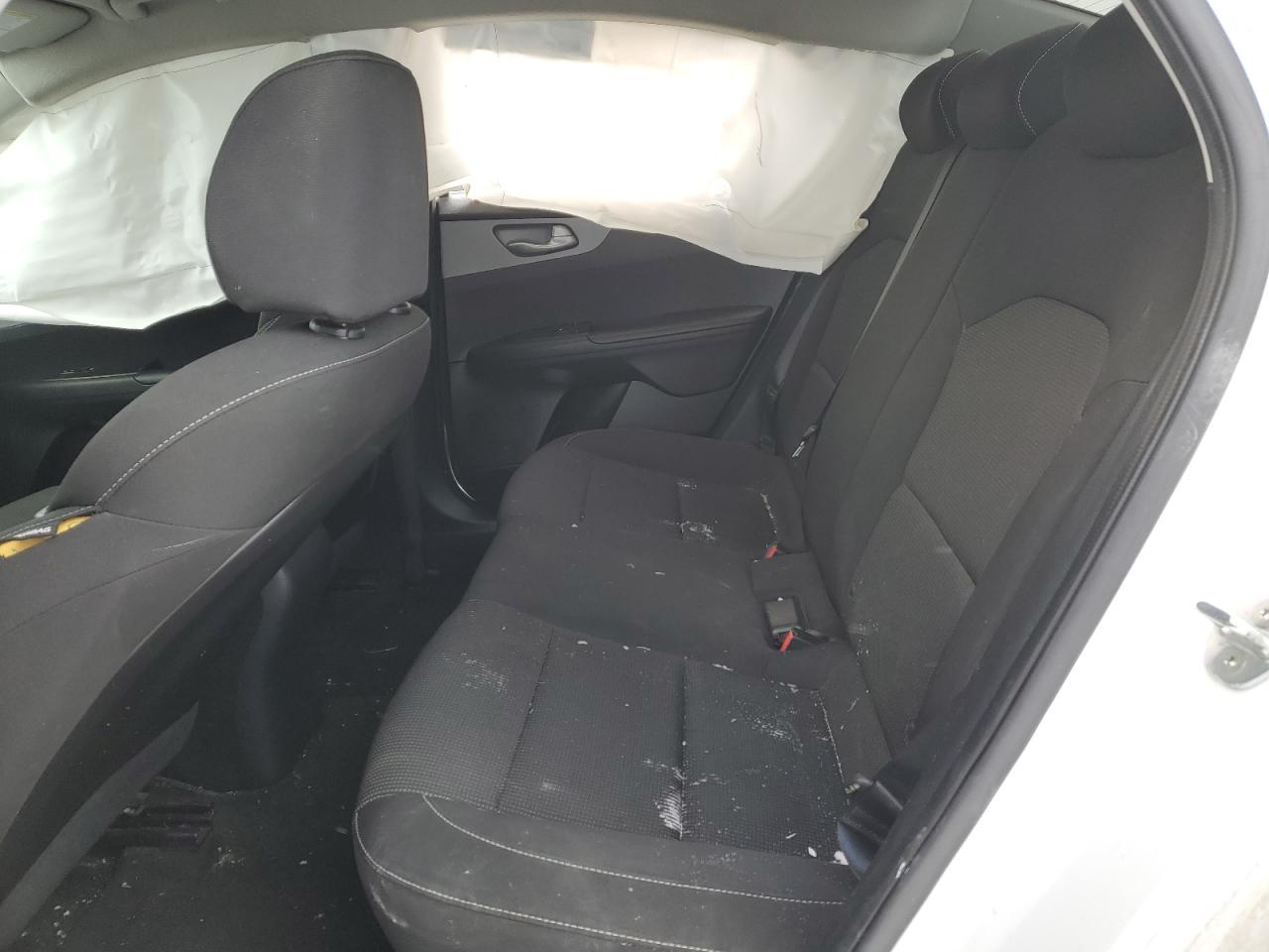 2021 Kia Forte - Image 11