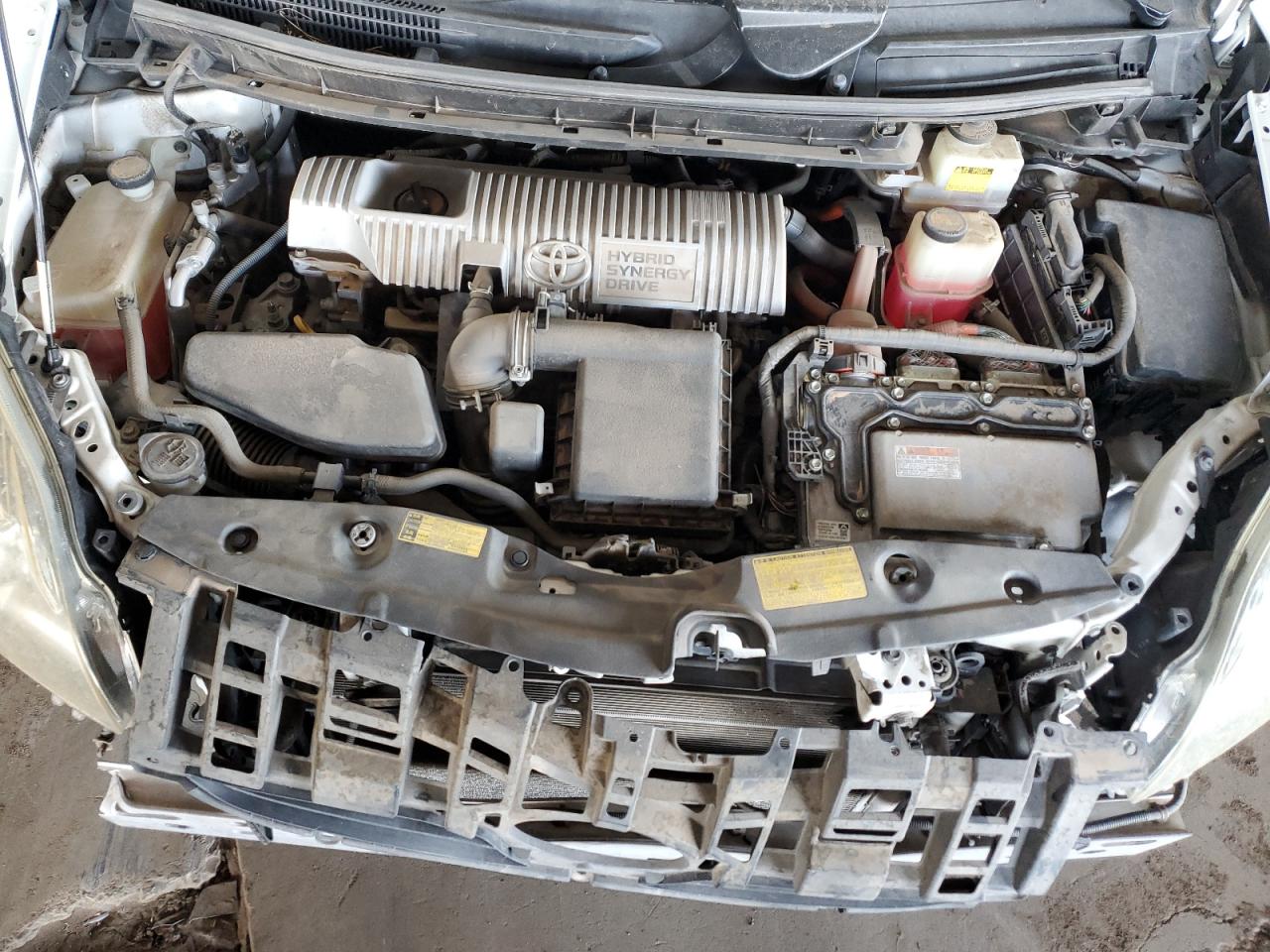 2011 Toyota Prius - Image 12