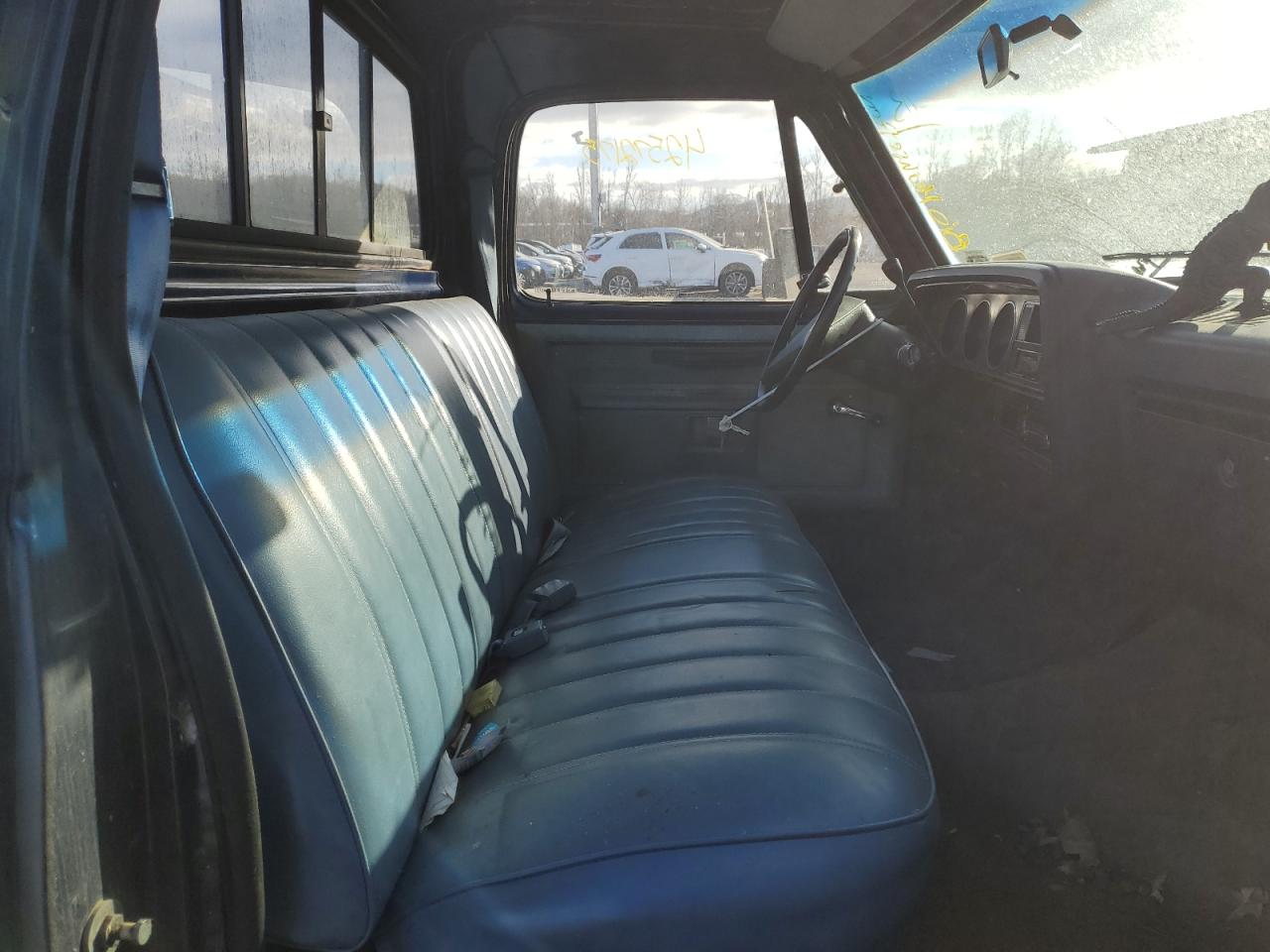 1985 Dodge Ram 150 VIN: 1B7ED14H1FS648058 Lot: 42572175